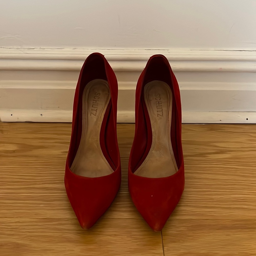 SCHUTZ pumps
